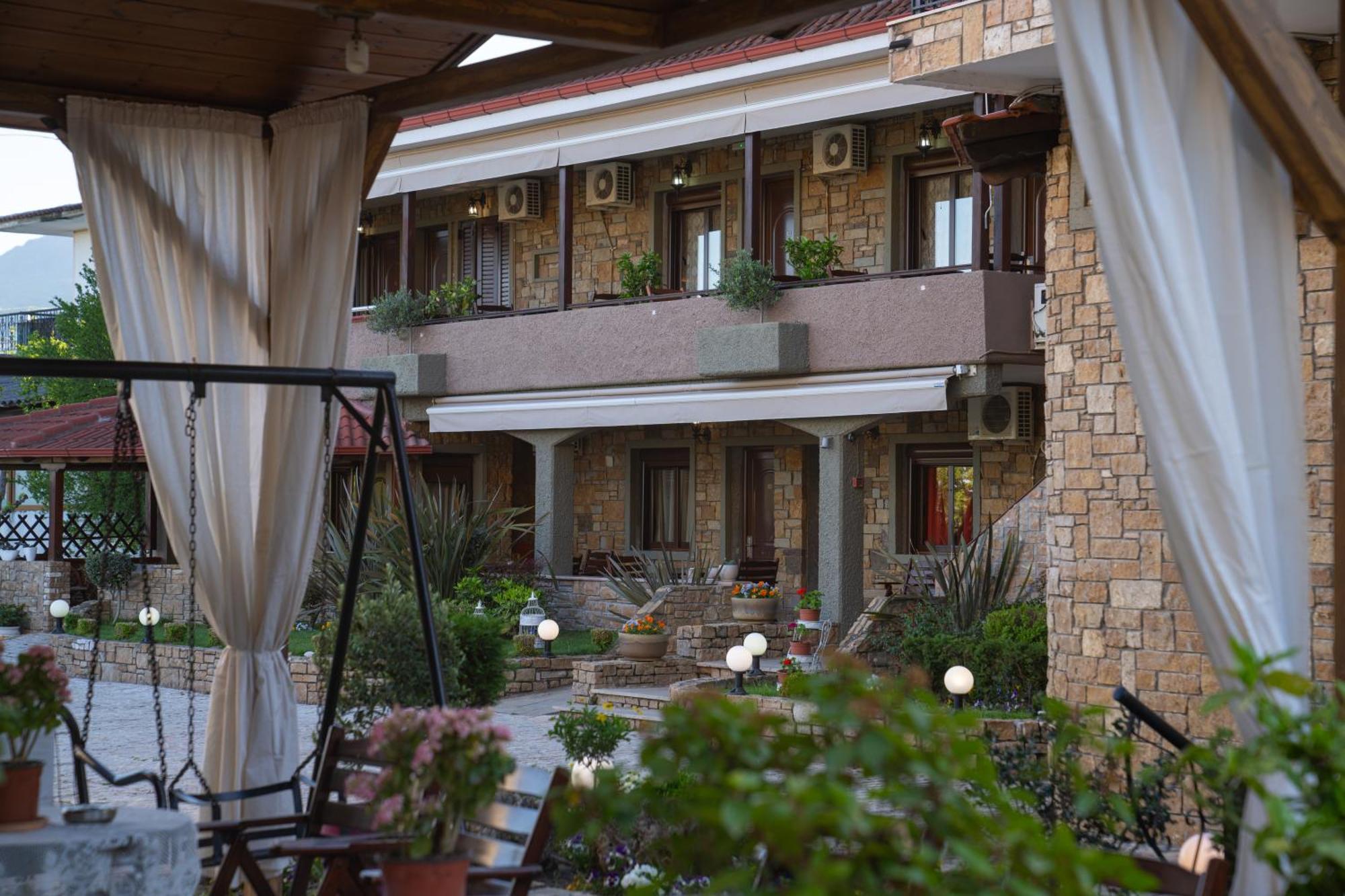 Kallinikos Guesthouse Loutraki (Pella) Exterior foto